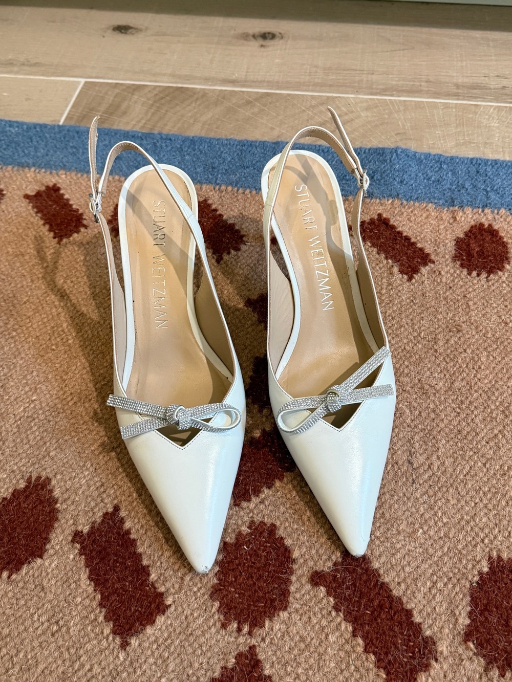 Stuart Weitzman $550 Bow 75 Slingback Bridal Pump Shoes White Leather US 9.5